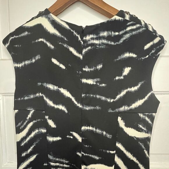 Michael Kors Faux Leather Lace Shoulder Animal Print Full Lined Sleeveless - Picture 6 of 9